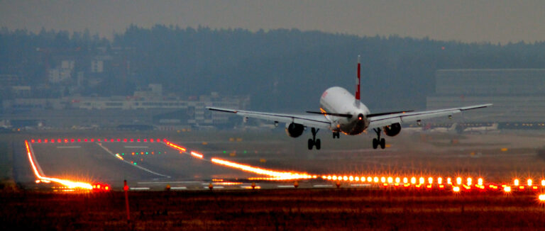 landing in Arabic