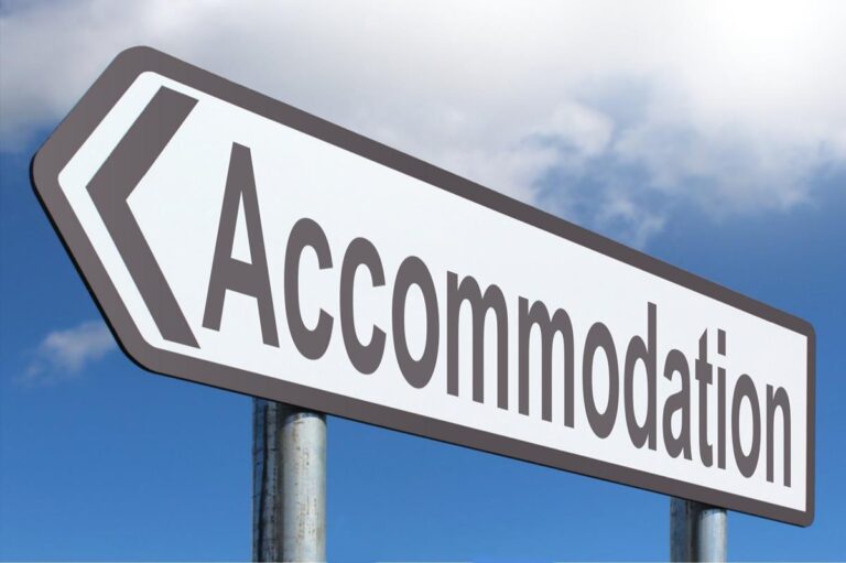 accommodation in Arabic